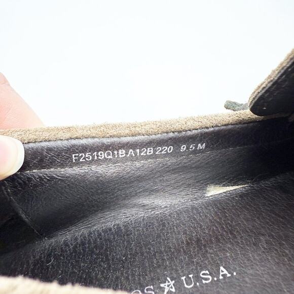 John Varvatos Tan Suede Loafers Driving Shoes Men's US Size 9.5 VGUC Slip On - Picture 9 of 10